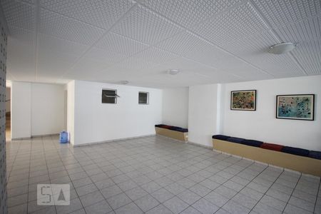 Apartamento para alugar com 55m², 2 quartos e sem vagaSalão de Festas