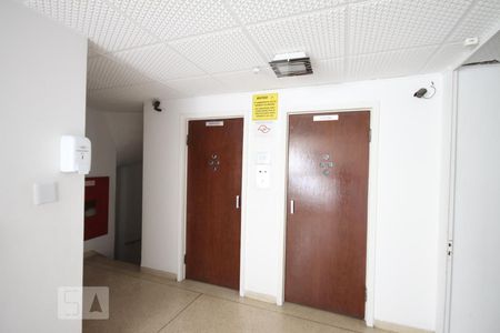 Apartamento para alugar com 55m², 2 quartos e sem vagaHall de Entrada