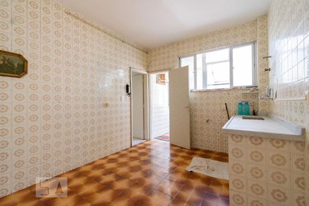 Apartamento à venda com 75m², 2 quartos e 1 vagaCozinha