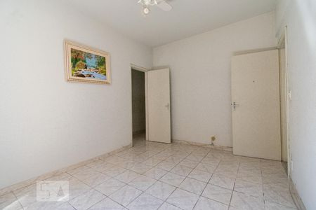 Apartamento à venda com 75m², 2 quartos e 1 vagaSala