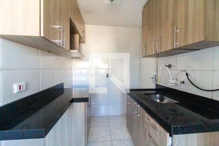 Cozinha e Área de Serviço de apartamento para alugar com 2 quartos, 44m² em Vila Nova Curuçá, São Paulo