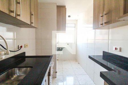 Cozinha e Área de Serviço de apartamento para alugar com 2 quartos, 44m² em Vila Nova Curuçá, São Paulo