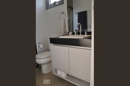 Studio para alugar com 38m², 1 quarto e sem vagaBanheiro