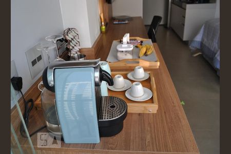 Studio para alugar com 38m², 1 quarto e sem vagaBancada café