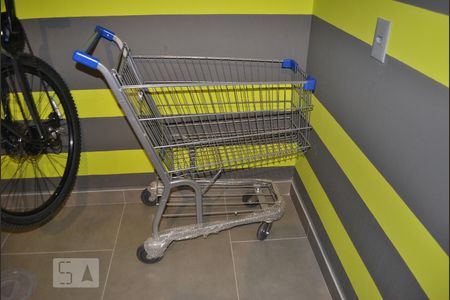 Studio para alugar com 38m², 1 quarto e sem vagaDetalhe - Carrinho supermercado