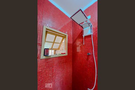 Casa à venda com 185m², 4 quartos e 4 vagasDetalhe Banheiro da Suite 2