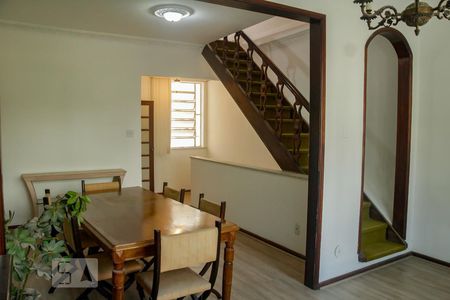 Apartamento à venda com 160m², 3 quartos e sem vaga Apartamento à venda com 160m², 3 quartos e sem vagasala