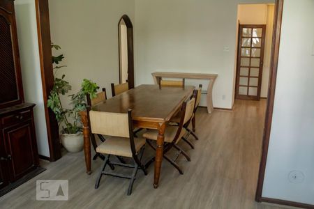 Apartamento à venda com 160m², 3 quartos e sem vaga Apartamento à venda com 160m², 3 quartos e sem vagasala