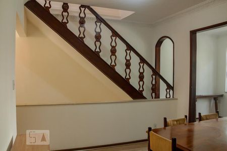 Apartamento à venda com 160m², 3 quartos e sem vaga Apartamento à venda com 160m², 3 quartos e sem vagasala