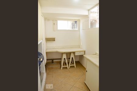 Apartamento à venda com 160m², 3 quartos e sem vaga Apartamento à venda com 160m², 3 quartos e sem vagaCobertura