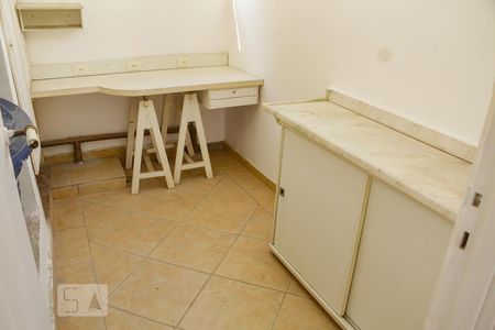 Apartamento à venda com 160m², 3 quartos e sem vaga Apartamento à venda com 160m², 3 quartos e sem vagaCobertura