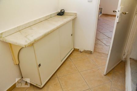 Apartamento à venda com 160m², 3 quartos e sem vaga Apartamento à venda com 160m², 3 quartos e sem vagaCobertura