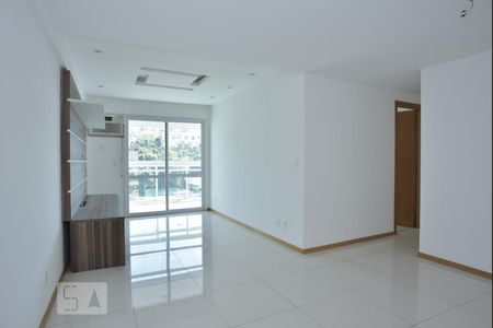 Sala de apartamento para alugar com 3 quartos, 93m² em Freguesia de Jacarepaguá, Rio de Janeiro