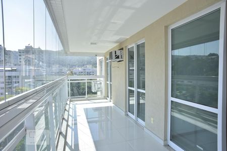 Varanda de apartamento para alugar com 3 quartos, 93m² em Freguesia de Jacarepaguá, Rio de Janeiro