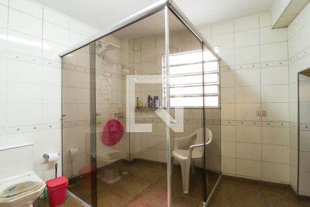 Casa à venda com 500m², 4 quartos e 8 vagasBanheiro da Suíte 1