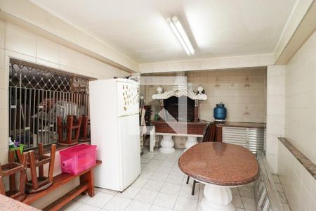 Casa à venda com 500m², 4 quartos e 8 vagasÁrea de Serviço e Churrasqueira