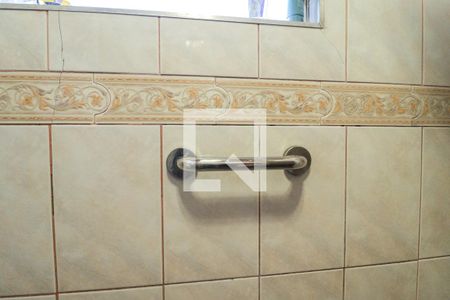 Casa à venda com 500m², 4 quartos e 8 vagasBanheiro Social 1