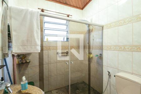 Casa à venda com 500m², 4 quartos e 8 vagasBanheiro Social 1