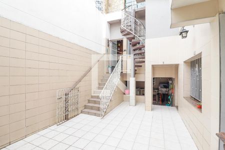 Casa à venda com 500m², 4 quartos e 8 vagasÁrea de Serviço e Churrasqueira