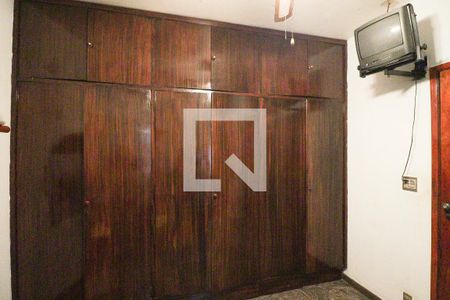 Casa à venda com 500m², 4 quartos e 8 vagasQuarto 1