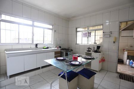 Casa à venda com 125m², 3 quartos e 1 vagaCozinha