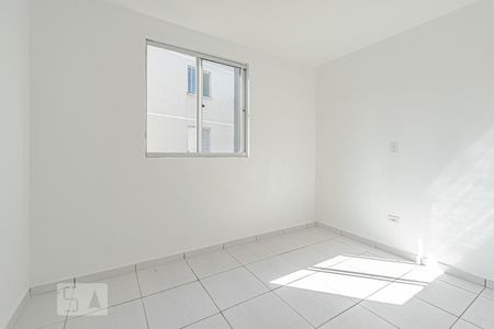 Quarto 2 de apartamento para alugar com 2 quartos, 45m² em Cachoeira, Curitiba