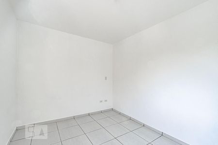 Quarto 1 de apartamento para alugar com 2 quartos, 45m² em Cachoeira, Curitiba