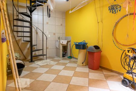 Casa à venda com 300m², 3 quartos e 2 vagasÁrea de serviço