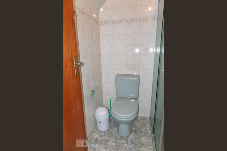 Casa à venda com 300m², 3 quartos e 2 vagasBanheiro 2