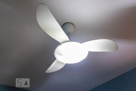 Casa à venda com 300m², 3 quartos e 2 vagasVentilador de teto