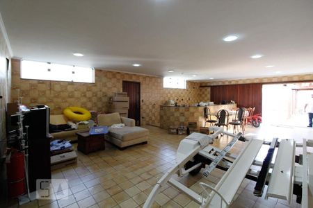 Casa à venda com 530m², 3 quartos e 10 vagasSalão de Festas