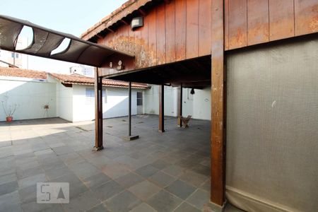 Casa à venda com 530m², 3 quartos e 10 vagasQuintal