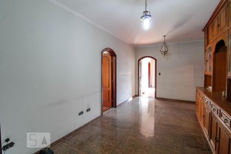 Casa à venda com 530m², 3 quartos e 10 vagasBiblioteca