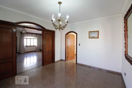 Casa à venda com 530m², 3 quartos e 10 vagasSala de Jantar