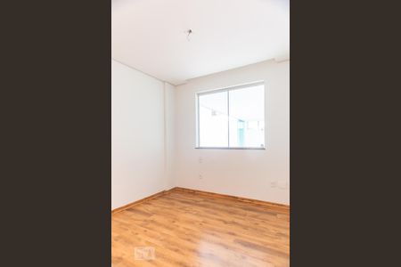 Apartamento à venda com 496m², 4 quartos e 3 vagasQuarto 2