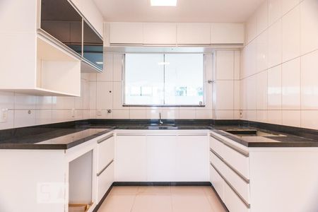 Apartamento à venda com 496m², 4 quartos e 3 vagasCozinha