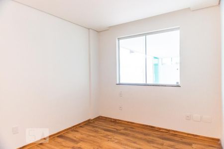 Apartamento à venda com 496m², 4 quartos e 3 vagasQuarto 2