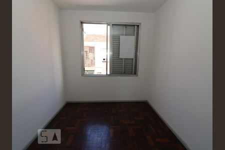 Quarto de apartamento à venda com 1 quarto, 35m² em Vila Ipiranga, Porto Alegre