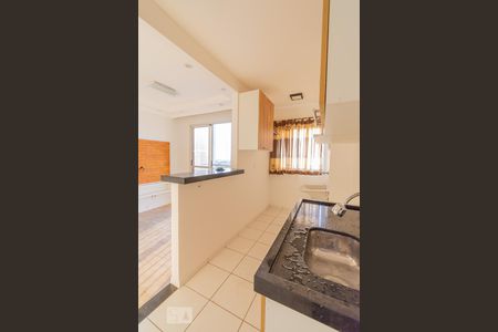 Apartamento à venda com 54m², 2 quartos e 1 vagaCozinha e Área de Serviço