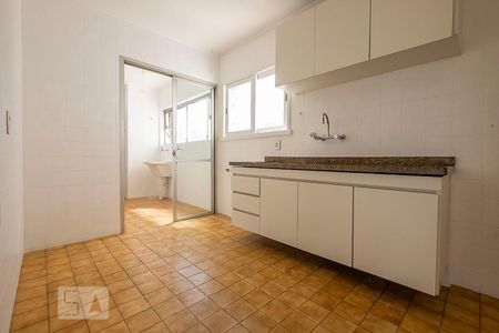Apartamento para alugar com 120m², 3 quartos e 2 vagasCozinha