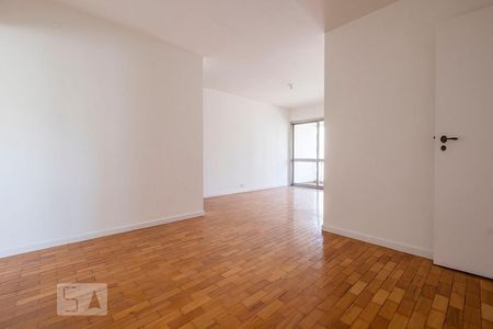 Apartamento para alugar com 120m², 3 quartos e 2 vagasSala