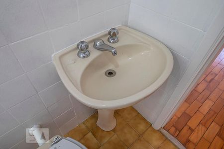 Apartamento para alugar com 120m², 3 quartos e 2 vagasBanheiro Social