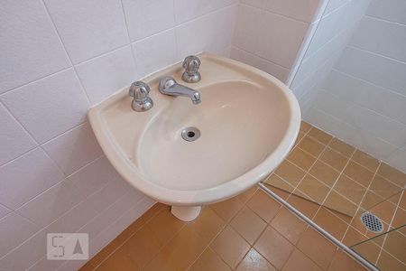 Apartamento para alugar com 120m², 3 quartos e 2 vagasSuíte - Banheiro