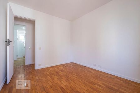 Apartamento para alugar com 120m², 3 quartos e 2 vagasQuarto 3