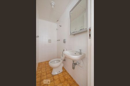 Apartamento para alugar com 120m², 3 quartos e 2 vagasÁrea de Serviço - Banheiro