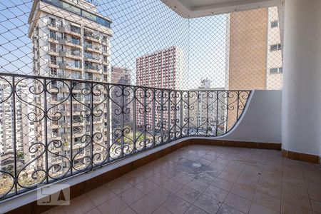Apartamento para alugar com 120m², 3 quartos e 2 vagasSala - Varanda