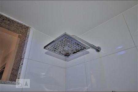 Apartamento à venda com 110m², 3 quartos e sem vagaChuveiro