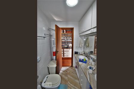 Apartamento à venda com 110m², 3 quartos e sem vagaBanheiro Social