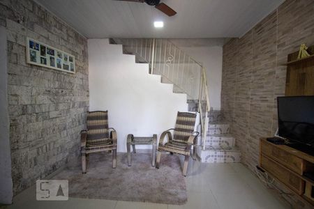 Casa à venda com 120m², 2 quartos e 1 vagaSala