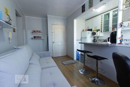 Detalhe Sala de apartamento à venda com 1 quarto, 49m² em Cristal, Porto Alegre